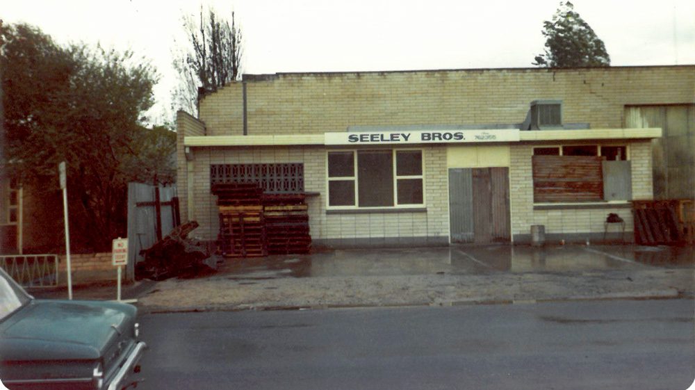 Fronte della fabbrica Seeley Bros 1972