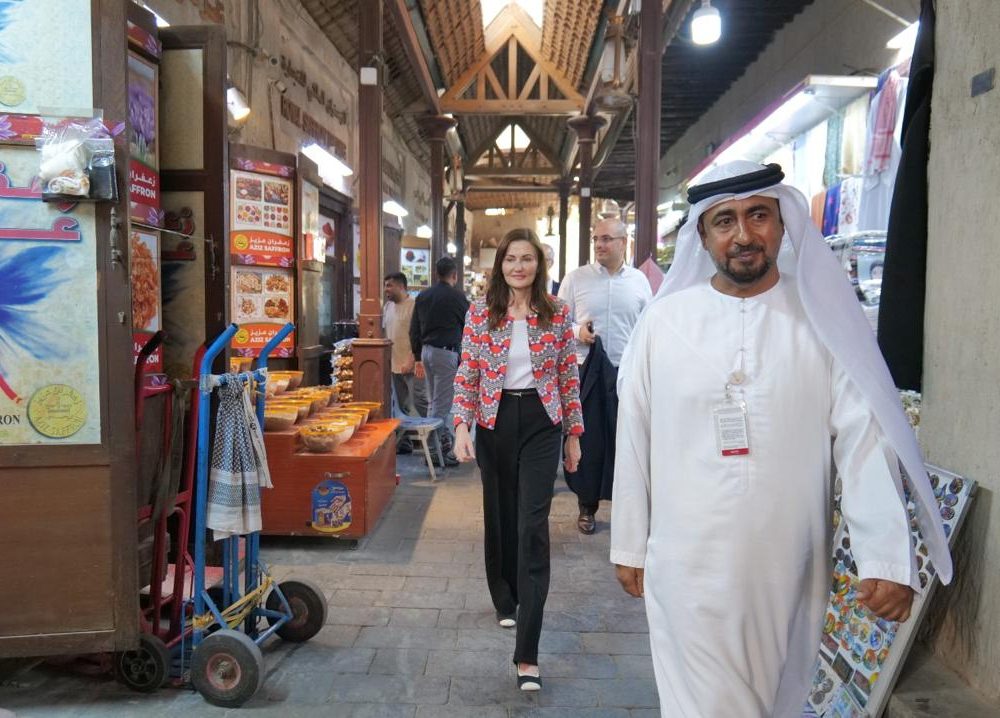 Spice souk indirect evaporative cooling installation